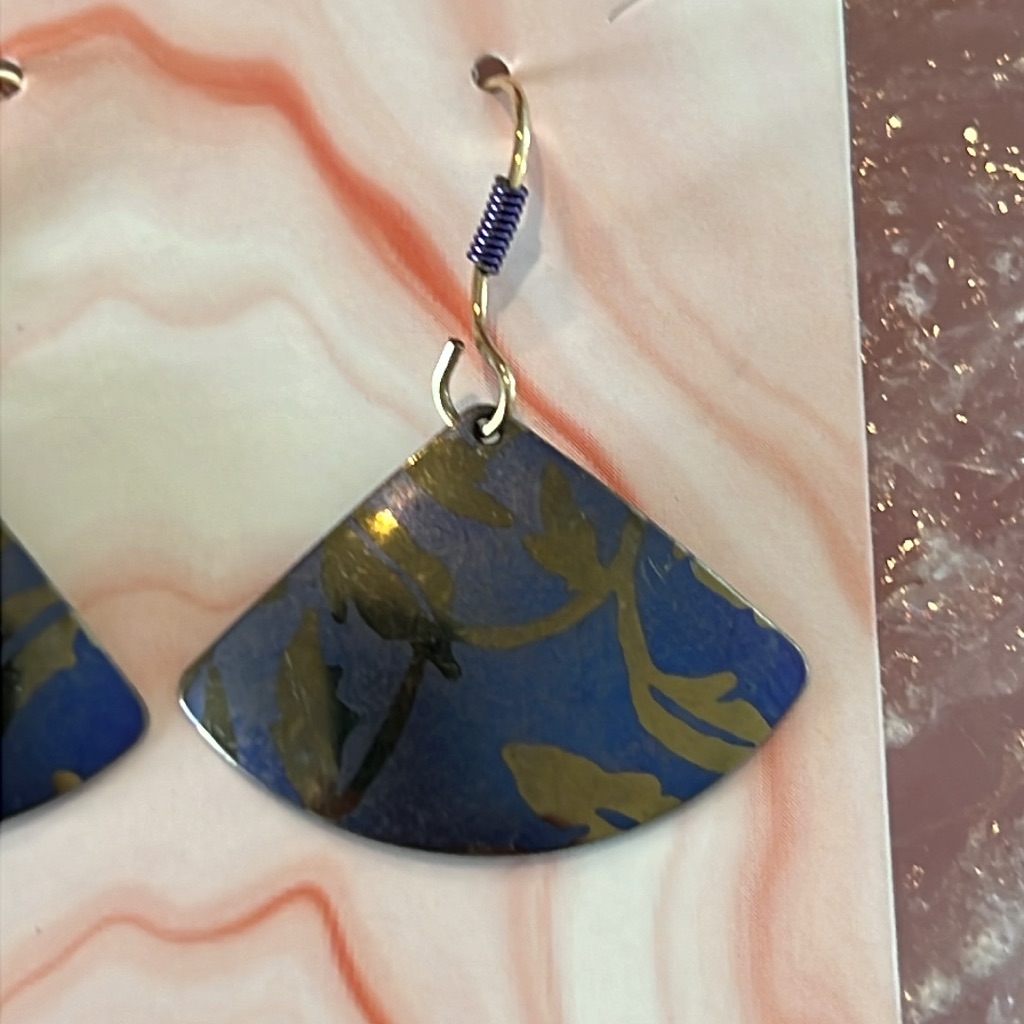 Holly Yashi Purple Niobium Fan Earrings